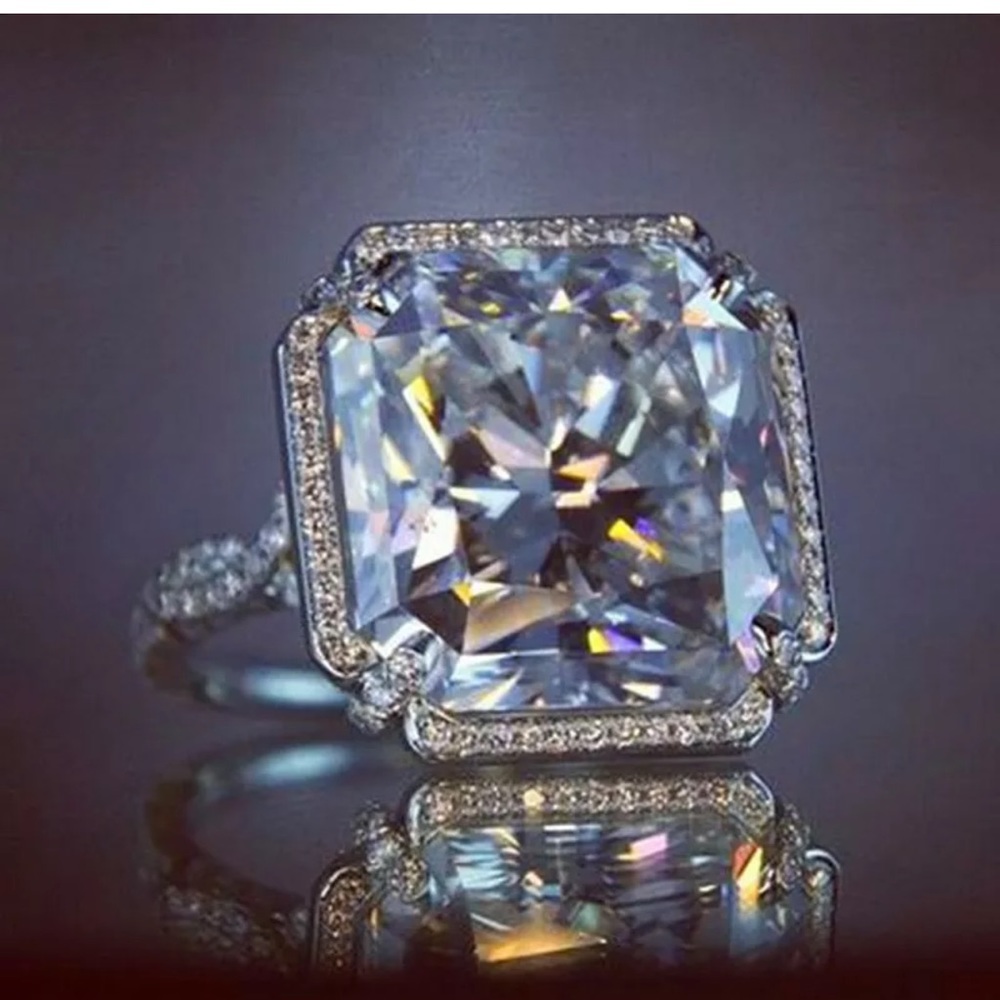 Gorgeous 925 Silver Rings Women White Sapphire